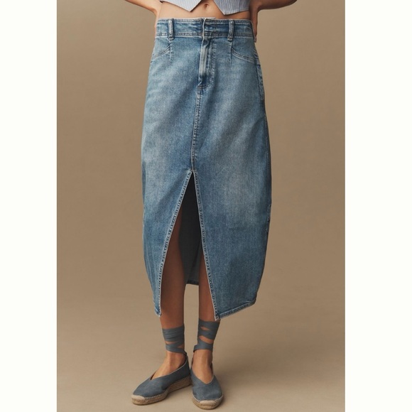 Anthro Pilcro Barrel Denim Midi Skirt NWT - Picture 2 of 3